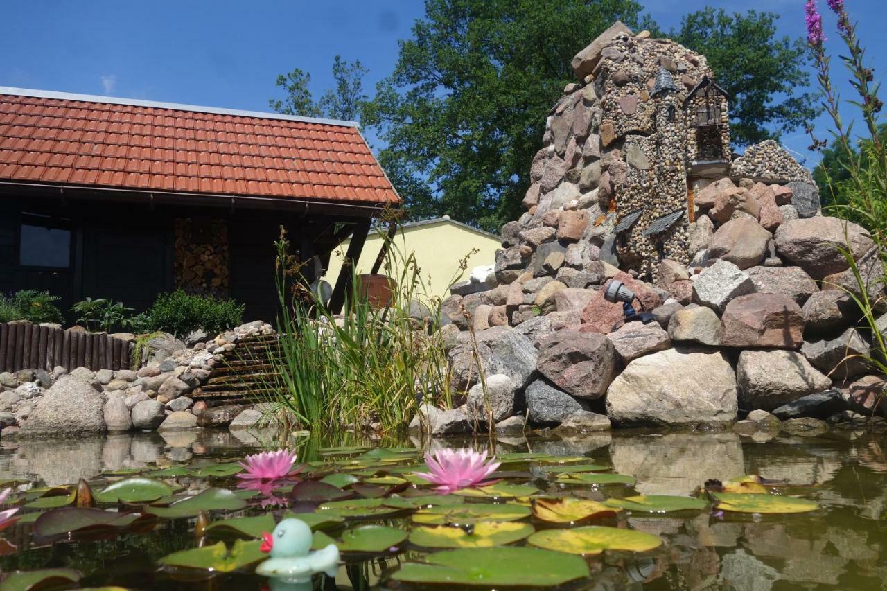 Ferienhaus "Am Gutspark" Alt Tucheband Экстерьер фото